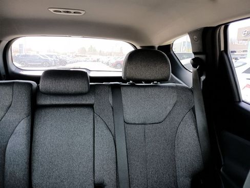 Used 2023 Hyundai Santa Fe SEL image 14
