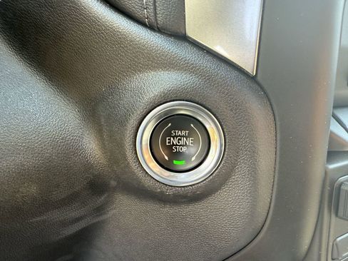 Used 2021 Chevrolet Silverado 1500 LTZ w/ Technology Package image 35