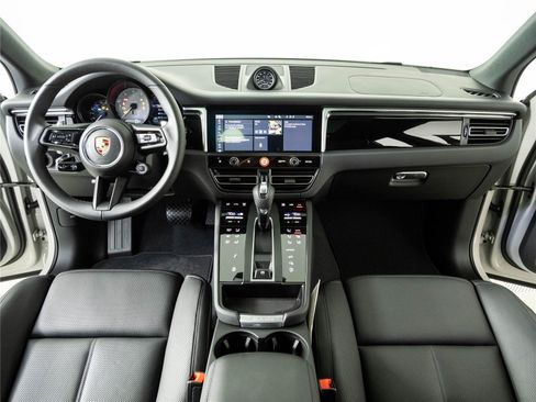 New 2026 Porsche Macan S AWD/4WD image 19
