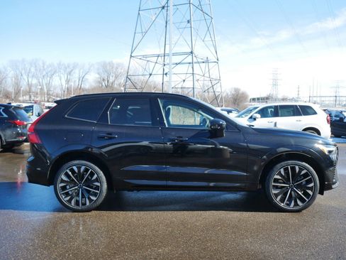 New 2026 Volvo XC60 T8 Ultra w/ Protection Package Premier AWD/4WD image 2