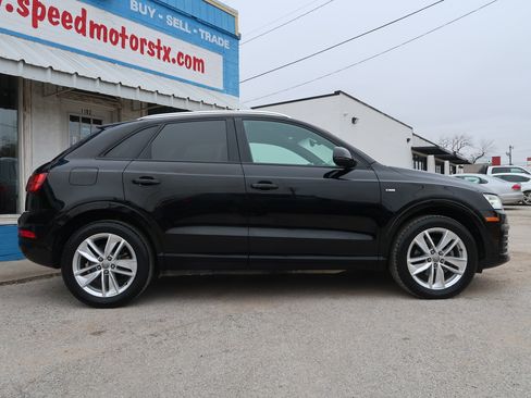 Used 2018 Audi Q3 2.0T Premium image 4