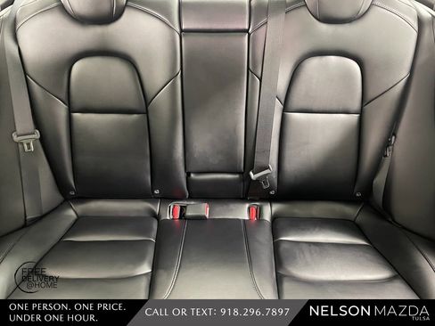 Used 2023 Tesla Model 3 Standard Range image 29