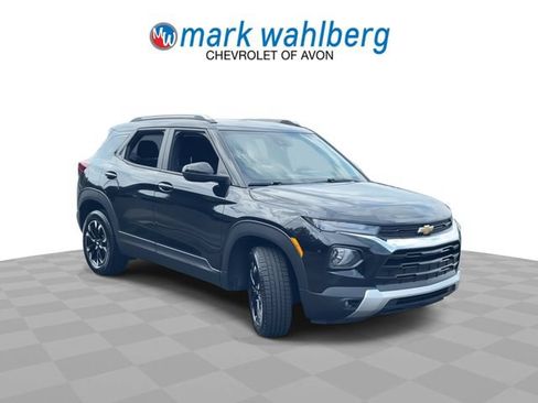 Certified 2021 Chevrolet TrailBlazer LT w/ Convenience Package AWD/4WD image 2