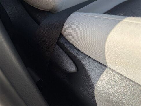 Certified 2024 Toyota RAV4 XLE image 28