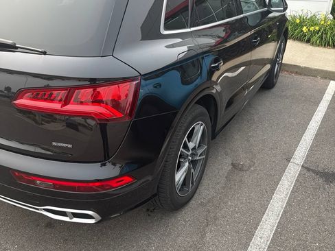 Used 2020 Audi Q5 e Premium Plus w/ Premium Plus Package AWD/4WD image 5