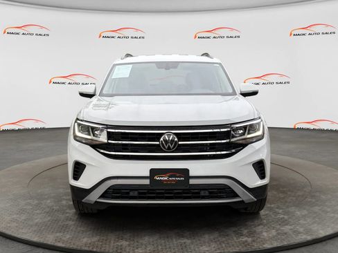 Used 2021 Volkswagen Atlas SE w/ Towing Package AWD/4WD image 3