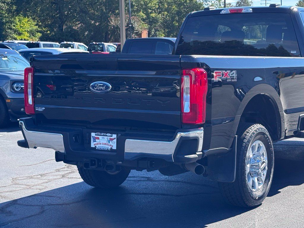 Used 2024 Ford F250 XLT w/ FX4 Off-Road Package AWD/4WD image 42