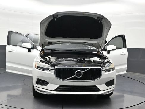 Used 2018 Volvo XC60 T6 Momentum w/ Advanced Package AWD/4WD image 35