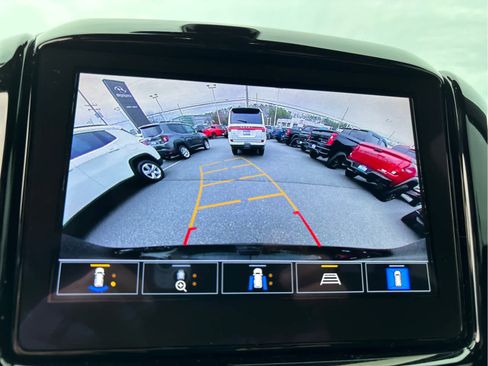 Certified 2022 Chevrolet Traverse RS w/ LPO, Floor Liner Package image 15