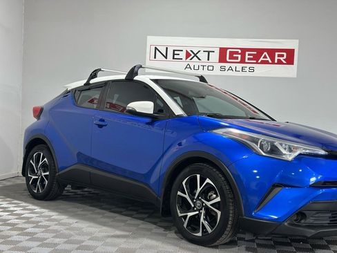 Used 2018 Toyota C-HR XLE image 2