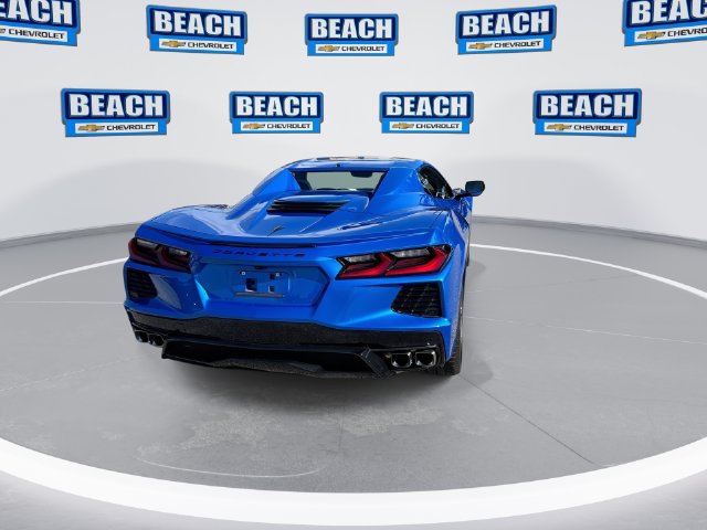 Used 2025 Chevrolet Corvette Stingray Preferred Conv w/ Battery Protection Package RWD image 7