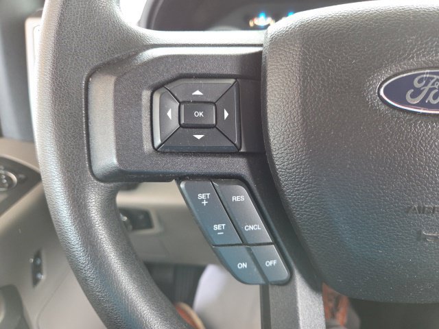 Used 2016 Ford F150 XLT AWD/4WD image 12