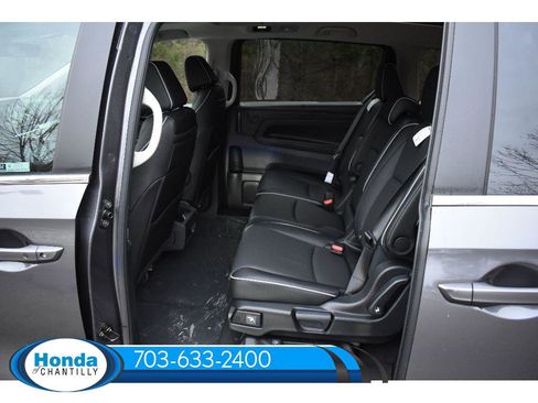 New 2026 Honda Odyssey Touring image 29