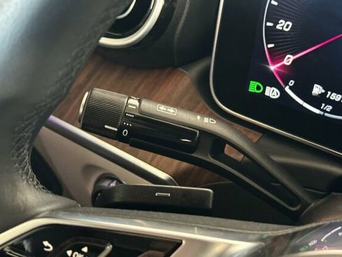 Certified 2024 Mercedes-Benz C 300 Sedan image 32