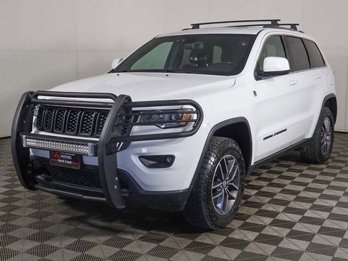 Used 2020 Jeep Grand Cherokee Laredo w/ Quick Order Package 2BN North AWD/4WD image 8