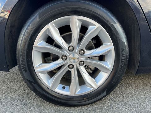 Used 2023 Chevrolet Malibu LT w/ Driver Confidence Package image 30