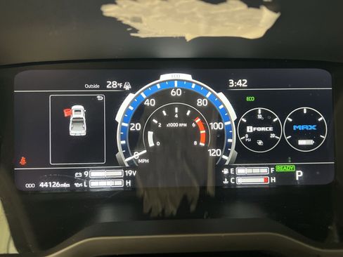 Used 2024 Toyota Tundra Limited image 17