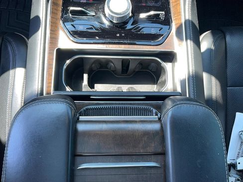 Used 2022 Jeep Grand Wagoneer Series II w/ Convenience Group III AWD/4WD image 21
