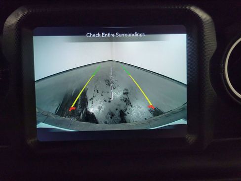 Used 2022 Jeep Wrangler Unlimited Rubicon 4xe w/ Cold Weather Group image 19