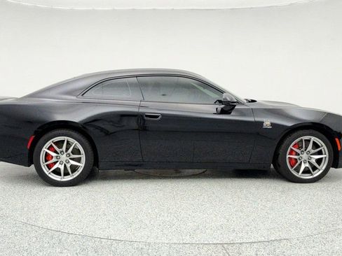 Used 2024 Dodge Charger Daytona Scat Pack w/ Plus Group image 4