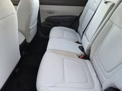 Used 2026 Hyundai Tucson SE FWD image 14