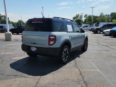 Certified 2023 Ford Bronco Sport Outer Banks AWD/4WD image 11