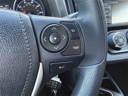 Certified 2018 Toyota RAV4 LE image 59