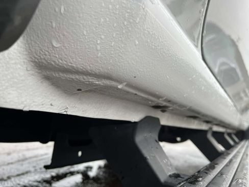 Used 2022 Chevrolet Silverado 2500 Custom w/ Custom Value Package image 10