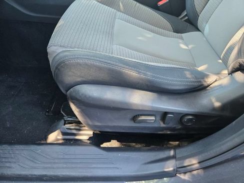 Used 2022 Subaru Outback Premium AWD/4WD image 13