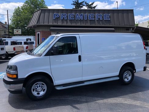 Used 2024 Chevrolet Express 2500 w/ Driver Convenience Package RWD image 2