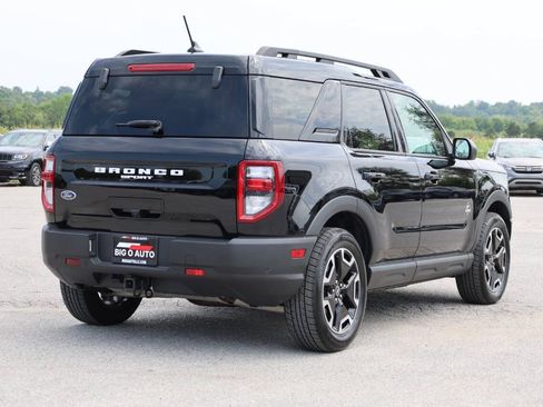 Used 2023 Ford Bronco Sport Outer Banks w/ Tech Package AWD/4WD image 9