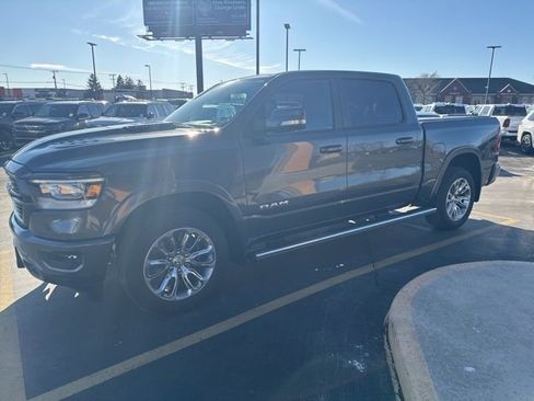 Used 2022 RAM 1500 Laramie w/ Sport Appearance Package AWD/4WD image 3