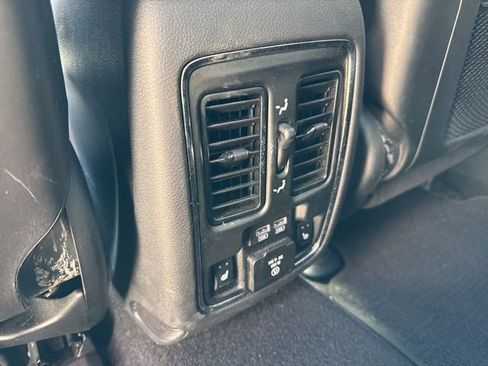 Used 2021 Jeep Grand Cherokee Summit image 16