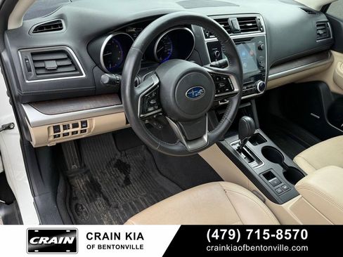 Used 2019 Subaru Outback 2.5i Limited w/ Popular Package #2 AWD/4WD image 10