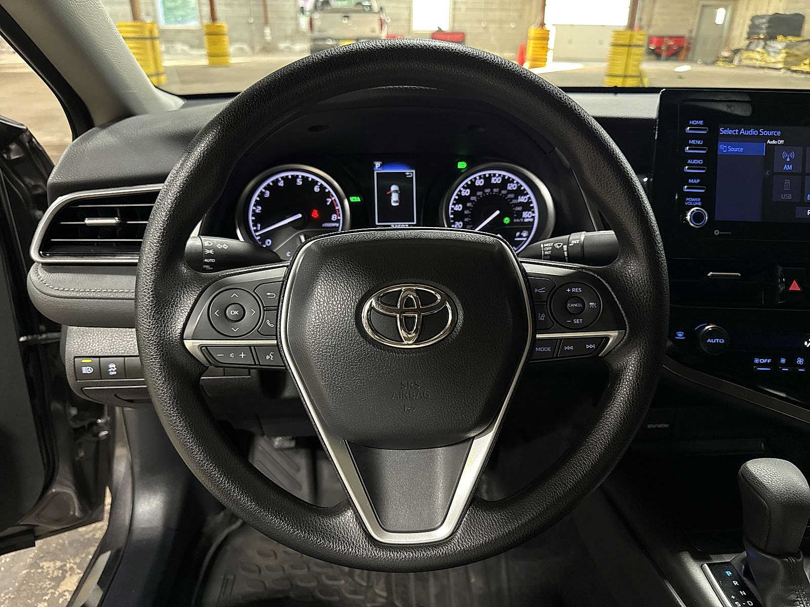 Certified 2022 Toyota Camry LE w/ Convenience Package FWD image 18