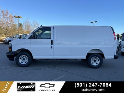 New 2025 Chevrolet Express 2500 w/ Driver Convenience Package image 4