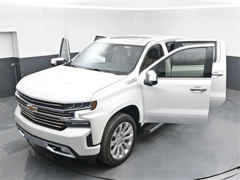 Used 2021 Chevrolet Silverado 1500 High Country w/ Technology Package image 54