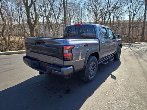 New 2026 Nissan Frontier PRO-4X w/ Pro-4x Convenience Package image 3