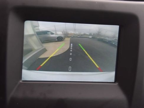 Used 2019 Jeep Compass Latitude image 3