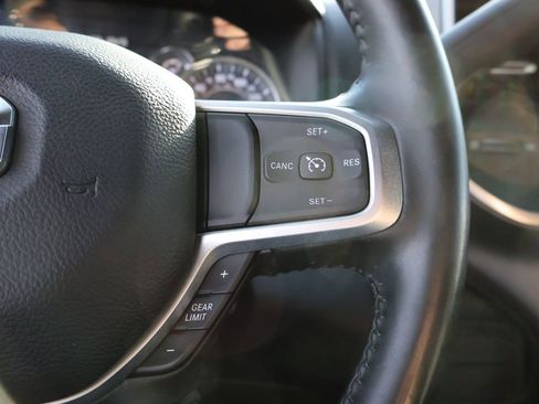 Used 2024 RAM 3500 Big Horn image 24