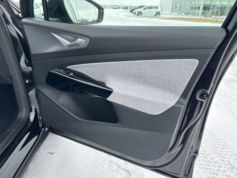 New 2026 Volkswagen ID.4 Pro AWD/4WD image 30
