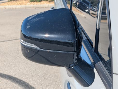 Certified 2023 Kia Sorento X-Line EX image 12