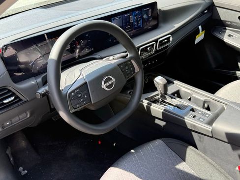 New 2026 Nissan Sentra SV w/ Floor Mat Package FWD image 7