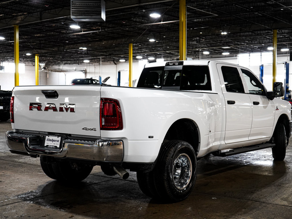 New 2027 RAM 3500 Tradesman AWD/4WD image 7