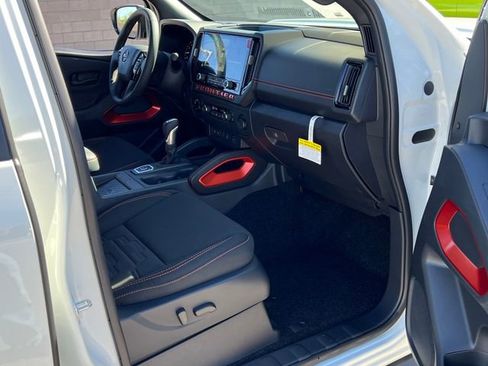 New 2026 Nissan Frontier PRO-4X w/ Pro-4x Convenience Package image 25