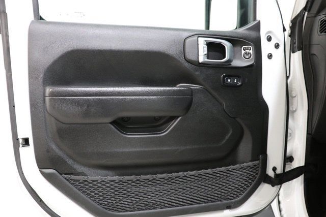 Used 2023 Jeep Wrangler Unlimited w/ 8.4" Radio Group AWD/4WD image 19