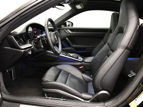 Used 2021 Porsche 911 Carrera image 38