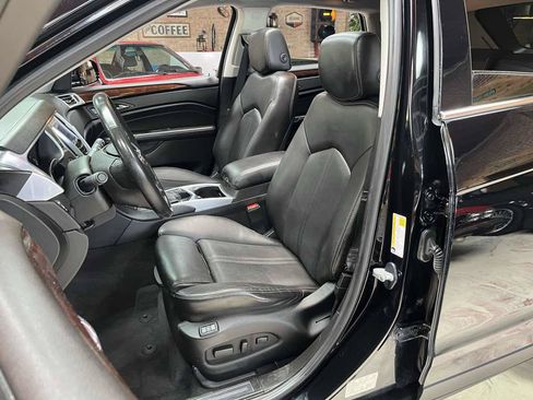 Used 2014 Cadillac SRX Luxury w/ Driver Awareness Package FWD image 21