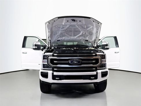 Used 2022 Ford F350 Platinum image 24