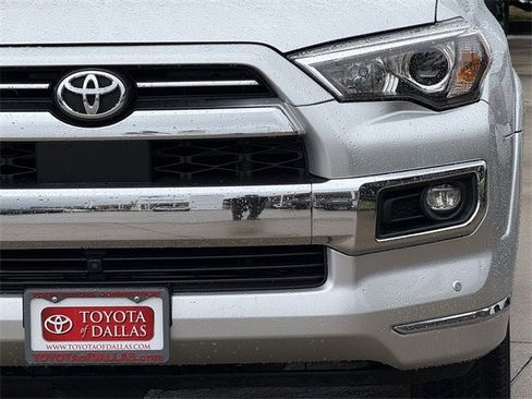 Used 2022 Toyota 4Runner Limited image 7